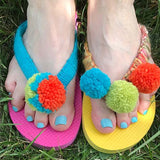 Pair of LLAMALLOOMA Pompom Makers