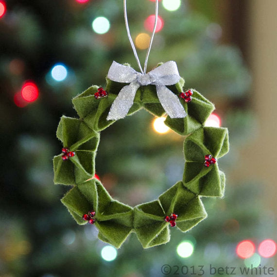 Origami Wreath Ornament PDF PATTERN